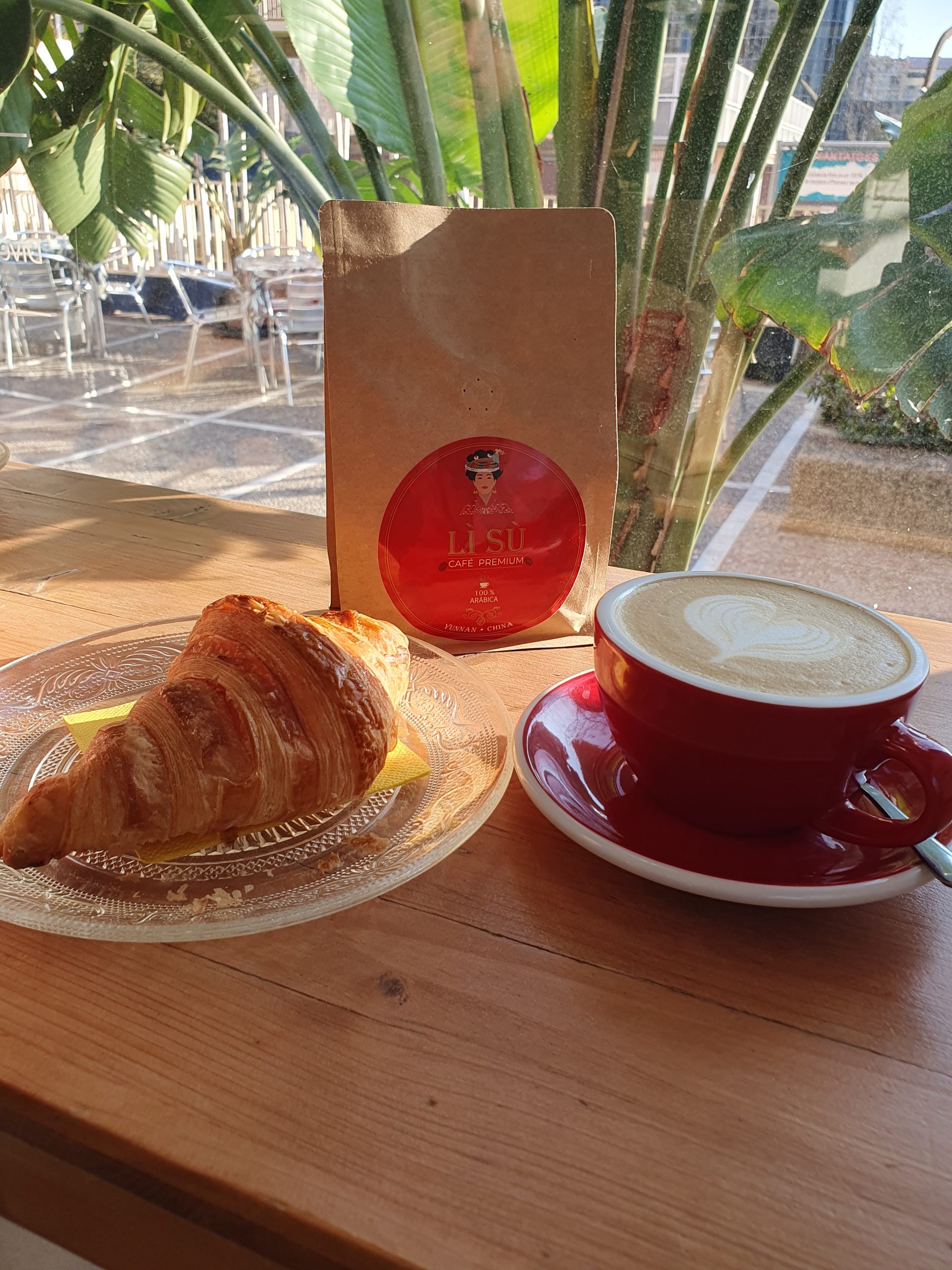 cafe lisu premium