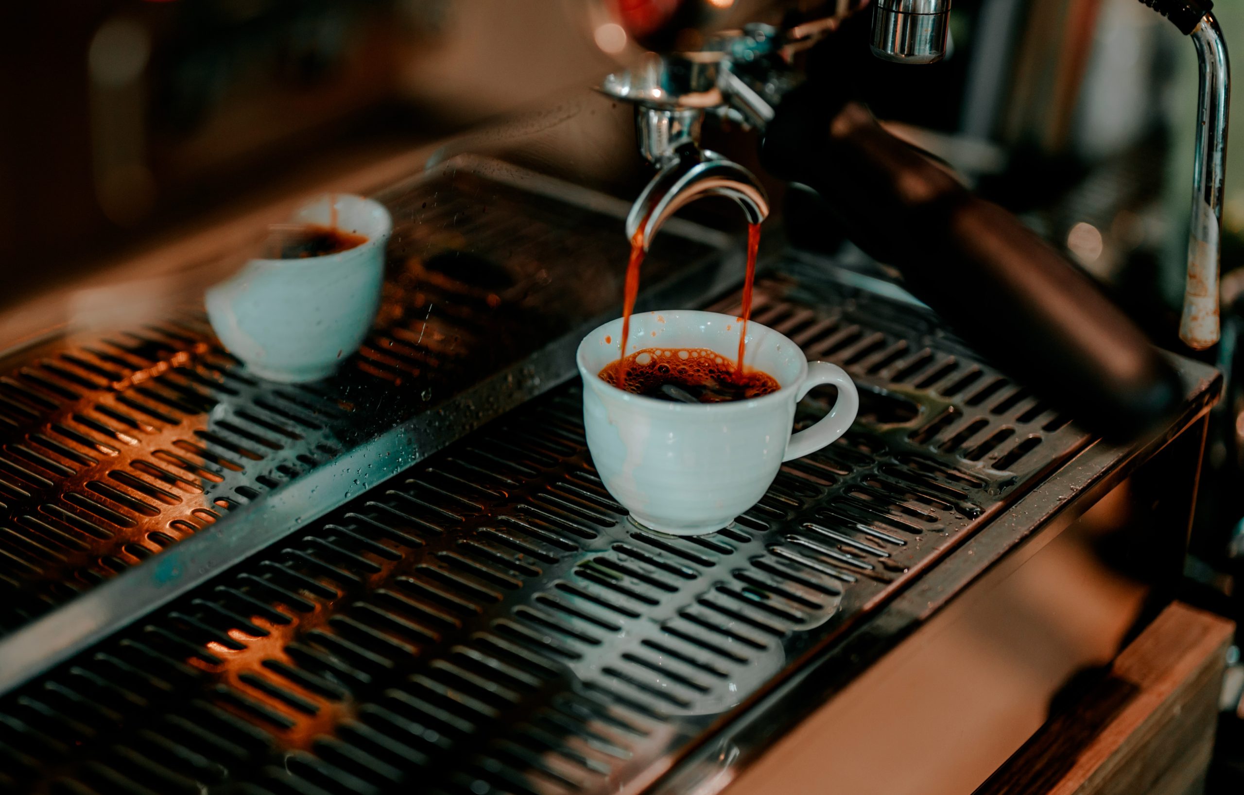 La escena del café en Barcelona: cómo el café de Yunnan se integra en la cultura local.